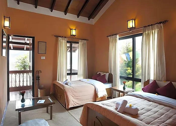 Hotel Chhahari 2*